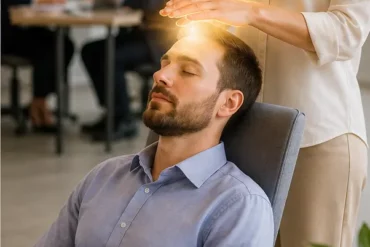 Grand Quiz Ésotérique du Lotus d’Or : Gagne des Cadeaux Spirituels